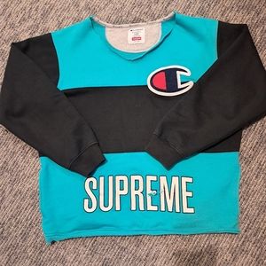 Supreme x Champion Sweatshirt sz. Large Men Unisex distressed rare